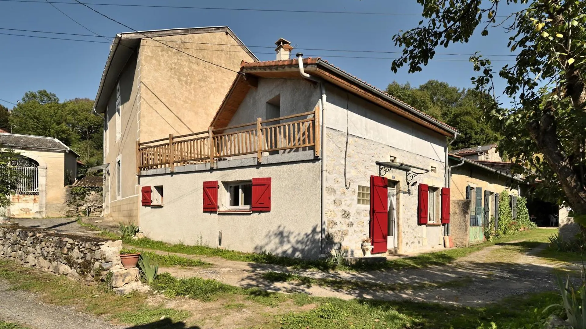 Holiday home Maison Vallee De Barousse Barbazan France